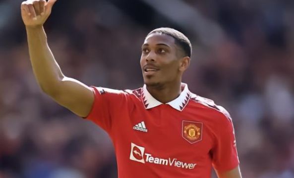 站稳脚跟 站稳脚跟