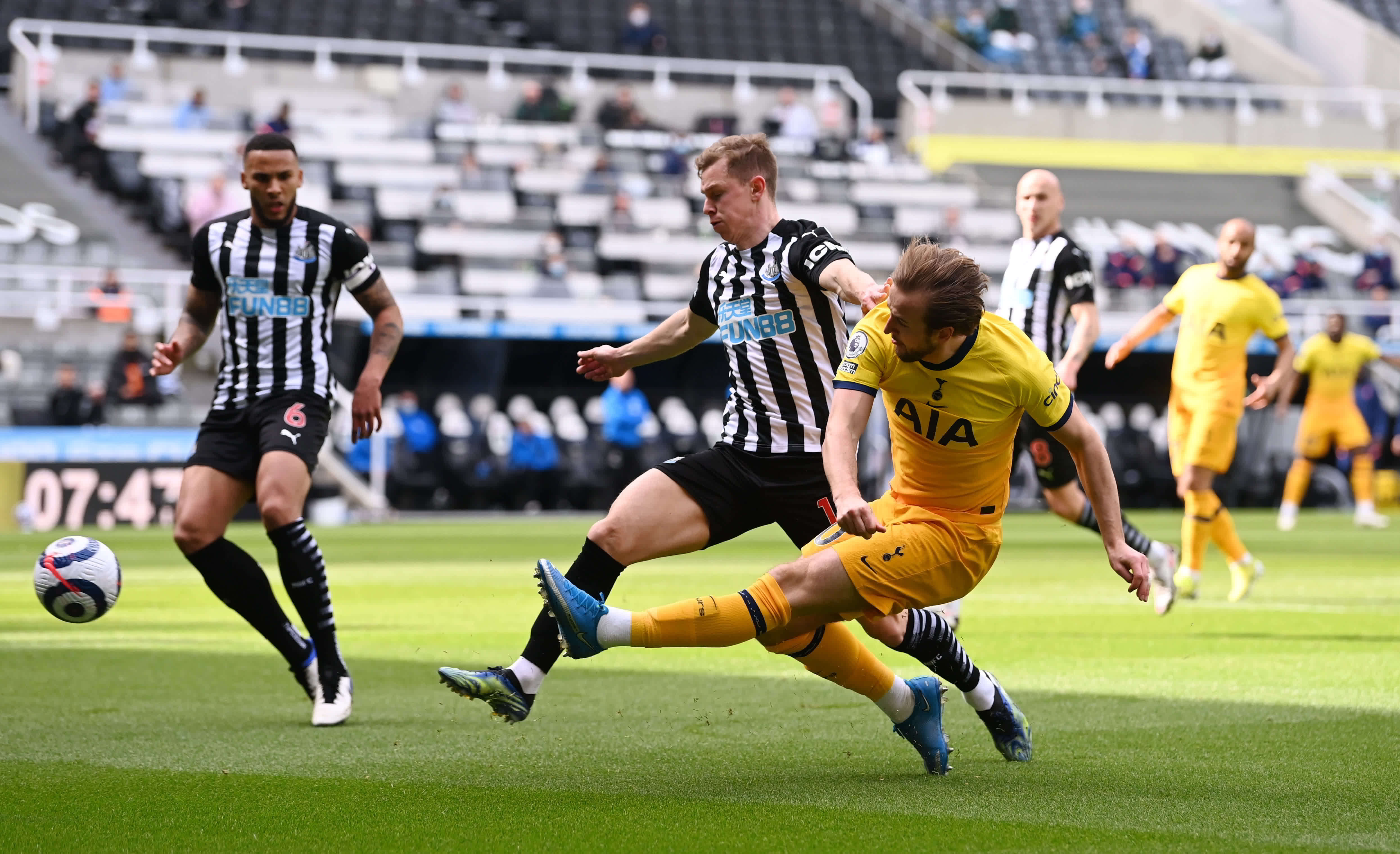 限于某一方 限于某一方